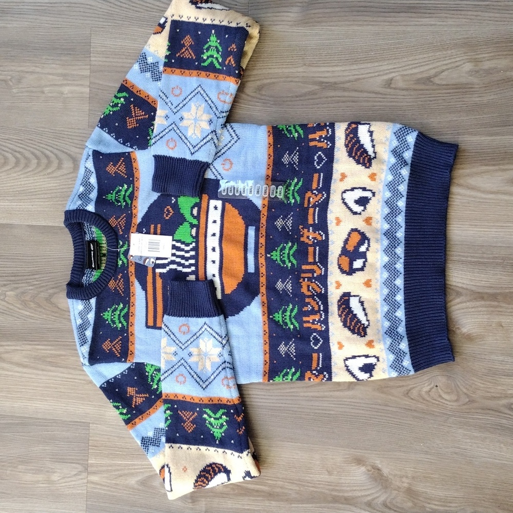 Hungry Gamer Holiday Christmas Sweater Geeknet Size Small NWT - Picture 3 of 10
